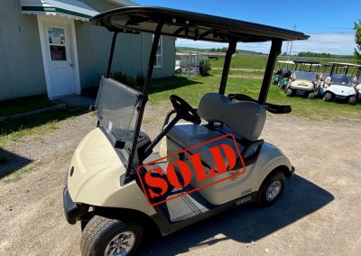 PRE-OWNED 2021 Yamaha Drive2 Quietech Golf Cars